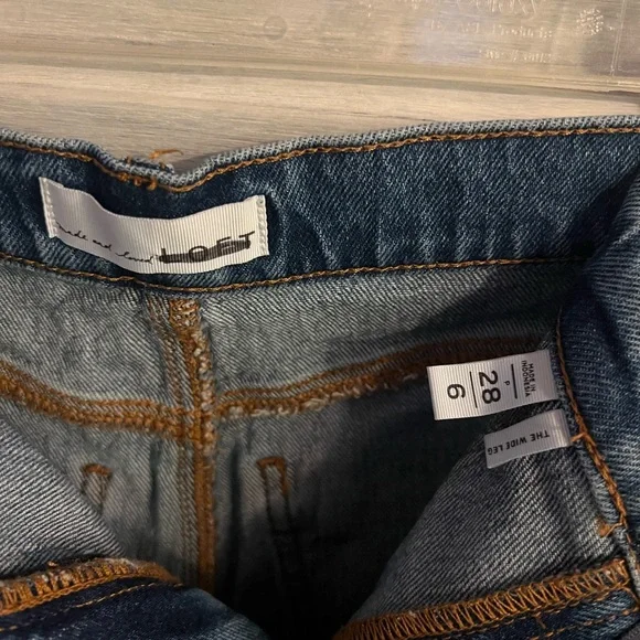 LOFT Curvy Mariner High Rise Wide Leg Jeans - Picture 6 of 8